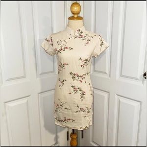 Cotton Pale Pink Roses Chinese Mandarin Oriental
Cheongsam Qipao Dress